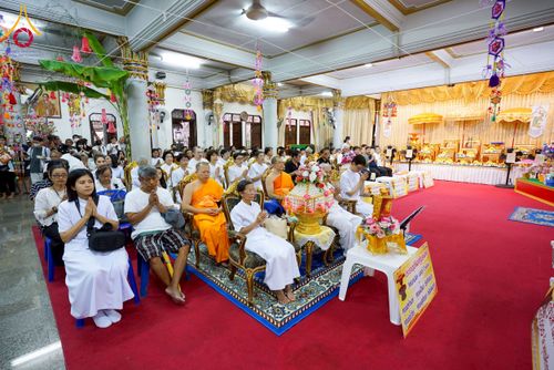 ภาพ No.273417:วันที่ 1 พฤศจิกายน พ.ศ. 2568 พิธีทอดกฐินสามัคคีทั่วไทย ณ วัดทินกรนิมิต อ.เมือง จ.นนทบุรี โดยคณะศิษยานุศิษย์ บูชาธรรม 81 ปี หลวงพ่อธัมมชโย