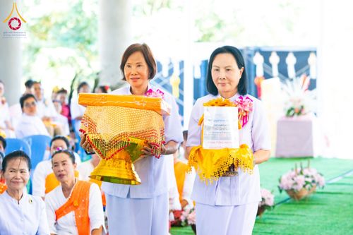 ภาพ No.179314:พิธีทอดกฐิน ณ ธุดงคสถานลำพูน อำเภอบ้านโฮ่ง จังหวัดลำพูน ในโครงการกฐินสามัคคีทั่วไทย 30,000 วัด บูชาธรรม 80 ปี หลวงพ่อธัมมชโย โดยคณะศิษยานุศิษย์วัดพระธรรมกาย วันที่ 15 พฤศจิกายน พ.ศ. 2567