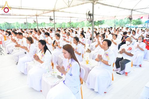 ภาพ No.131481:พิธีทอดผ้าป่ายกค้ำฟ้ามหามงคล อาคาร 80 ปี หลวงพ่อธัมมชโย ณ ศูนย์ปฏิบัติธรรมวิหารแดง ต.เจริญธรรม อ.วิหารแดง จ.สระบุรี วันที่ 17 มีนาคม พ.ศ. 2567