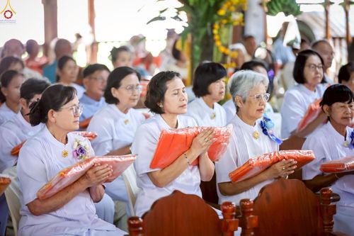 ภาพ No.268759:วันที่ 24 ตุลาคม พ.ศ. 2568 พิธีทอดกฐินสามัคคีทั่วไทย ณ วัดผาเลือด ต.ผาเลือด อ.ท่าปลา จ.อุตรดิตถ์ โดยคณะศิษยานุศิษย์ บูชาธรรม 81 ปี หลวงพ่อธัมมชโย