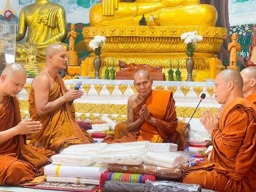 ภาพ No.165125:พิธีทอดกฐิน ณ วัดป่าท่าวารี อ.ทุ่งฝน จ.อุดรธานี ในโครงการกฐินสามัคคีทั่วไทย 30,000 วัด บูชาธรรม 80 ปี หลวงพ่อธัมมชโย โดยคณะศิษยานุศิษย์วัดพระธรรมกาย วันที่ 20 ตุลาคม พ.ศ. 2567