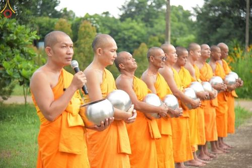 ภาพ No.152658:โครงการอบรมอุบาสก อุบาสิกาแก้ว รุ่นที่ 1 ตัวแทนทอดกฐินสามัคคีทั่วไทย 30,000 วัด บูชาธรรม 80 ปี หลวงพ่อธัมมชโย ระหว่างวันที่ 6-8 กันยายน พ.ศ.2567 ณ ศูนย์ปฏิบัติธรรมเพชรบูรณ์ ต.นาป่า อ.เมืองเพชรบูรณ์