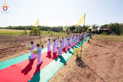 ภาพ No.175443:พิธีทอดกฐินสามัคคี ณ ศูนย์ปฏิบัติธรรมแก้วมงคลสกลนคร(หนองหาร) ต.ท่าแร่ อำเภอเมือง จังหวัดสกลนคร วันที่ 15 พฤศจิกายน พ.ศ. 2567