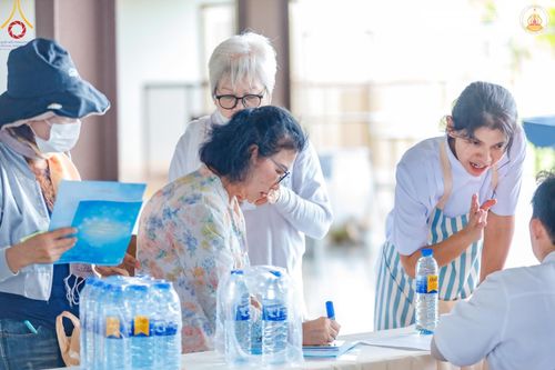 ภาพ No.152047:โครงการอบรมอุบาสก อุบาสิกาแก้ว ตัวแทนทอดกฐิน 30,000 วัด ทั่วไทย ระหว่างวันที่ 6-8 กันยายน พ.ศ. 2567 ณ ศูนย์อบรมเยาวชนกาญจนบุรี