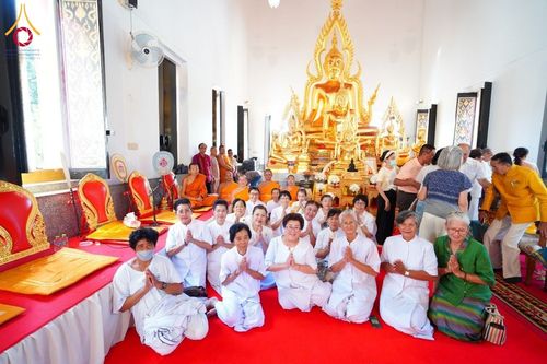 ภาพ No.182667:พิธีทอดกฐิน ณ วัดนาหนอง อ.เมือง จ.ราชบุรี ในโครงการทอดกฐินสามัคคีทั่วไทย 30,000 วัด บูชาธรรม 80 ปี หลวงพ่อธัมมชโย โดยคณะศิษยานุศิษย์วัดพระธรรมกาย วันที่ 9 พฤศจิกายน พ.ศ. 2567