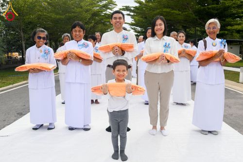 ภาพ No.166975:พิธีทอดกฐินสามัคคี เพื่อปรับปรุงระบบสาธารณูปการ ณ ศูนย์ปฏิบัติธรรมภาคใต้ อ.บางกล่ำ จ.สงขลา วันอาทิตย์ที่ 20 ตุลาคม พ.ศ. 2567