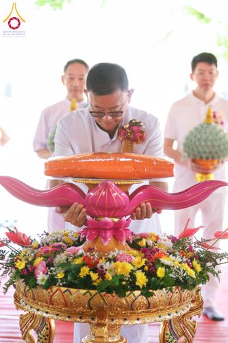 ภาพ No.175255:พิธีทอดปฐมกฐิน ธุดงคสถานวังทรายพูน เขาพนมพาธัมมานุสรณ์ พุทธันดรสุวรรณภูมิ  ต.หนองพระ อ.วังทรายพูน จ.พิจิตร ในโครงการกฐินสามัคคีทั่วไทย 30,000 วัด บูชาธรรม 80 ปี หลวงพ่อธัมมชโย โดยคณะศิษยานุศิษย์วัดพระธรรมกาย วันที่ 14 พฤศจิกายน พ.ศ. 2567