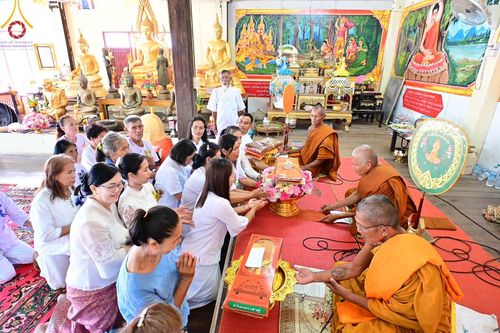 ภาพ No.169491:พิธีทอดกฐิน ณ วัดหนองคูพัฒนา จ.ชัยภูมิ ในโครงการกฐินสามัคคีทั่วไทย 30,000 วัด บูชาธรรม 80 ปี หลวงพ่อธัมมชโย โดยคณะศิษยานุศิษย์วัดพระธรรมกาย วันที่ 26 ตุลาคม พ.ศ. 2567