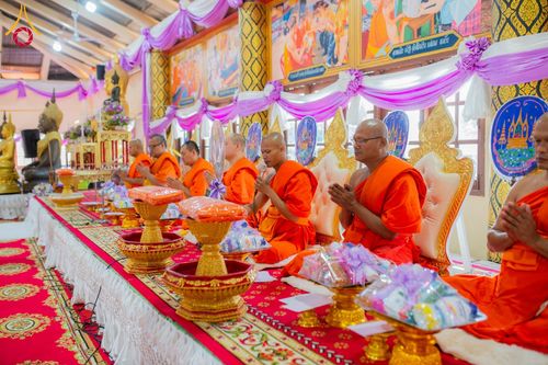 ภาพ No.178469:พิธีทอดกฐิน ณ วัดคลองราษฎ์เจริญ ต.ห้วยยั้ง อ.พรานกระต่าย จ.กำแพงเพชร ในโครงการทอดกฐินสามัคคีทั่วไทย 30,000 วัด บูชาธรรม 80 ปี หลวงพ่อธัมมชโย โดยคณะศิษยานุศิษย์วัดพระธรรมกาย วันที่ 14 พฤศจิกายน พ.ศ. 2567