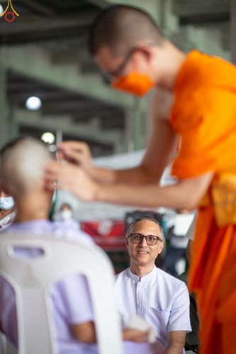 ภาพ No.83760:พิธีตัดปอยผมและปลงผม ในโครงการบรรพชาสามเณร ธรรมทายาทรุ่นโรงเรียนนานาชาติ ณ วัดพระธรรมกาย วันเสาร์ที่ 15 กรกฎาคม พ.ศ.2566