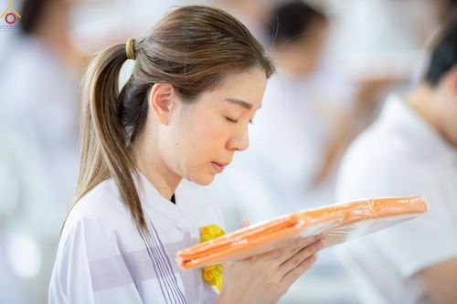 ภาพ No.240663:วันพุธที่ 27 สิงหาคม พ.ศ. 2568 พิธีทอดผ้าป่าเพื่อสร้างอาคาร  82 ปี หลวงพ่อธัมมชโย สมทบกฐินวัดพระธรรมกาย และกฐิน 30,000 วัดทั่วประเทศ ครั้งที่ 1