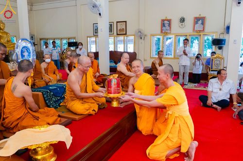 ภาพ No.176963:พิธีทอดกฐิน ณ วัดป่าบ้านเหล่า ต.ทุ่งก่อ อ.เวียงเชียงรุ้ง จ.เชียงราย ในโครงการทอดกฐินสามัคคีทั่วไทย 30,000 วัด บูชาธรรม 80 ปี หลวงพ่อธัมมชโย โดยคณะศิษยานุศิษย์วัดพระธรรมกาย วันที่ 26 ตุลาคม พ.ศ. 2567