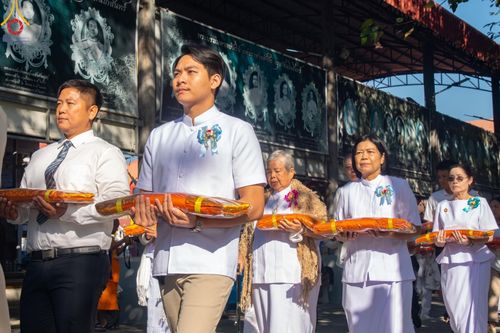 ภาพ No.195025:พิธีทอดผ้าป่าทำนุบำรุงศาสนสถาน ณ วัดไผ่โรงวัว ต.บางตาเถร อ.สองพี่น้อง จ.สุพรรณบุรี ในโครงการธรรมยาตรา กตัญญูบูชา มหาปูชนียาจารย์ พระมงคลเทพมุนี(สด จนฺทสโร) พระผู้ปราบมาร อนุสรณ์สถาน 7 แห่ง ปีที่ 13 วันที่ 13 มกราคม พ.ศ. 2568