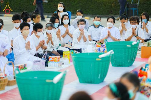 ภาพ No.76045:งานทำบุญตักบาตรเชอรี่มอลล์ อ.คลองหลวง จ.ปทุมธานี วันที่ 14 กุมภาพันธ์ พ.ศ. 2566