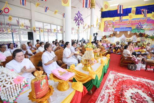 ภาพ No.172691:พิธีทอดกฐิน ณ วัดชีแวะ จ.ลพบุรี ในโครงการกฐินสามัคคีทั่วไทย 30,000 วัด บูชาธรรม 80 ปี หลวงพ่อธัมมชโย โดยคณะศิษยานุศิษย์วัดพระธรรมกาย วันที่ 27 ตุลาคม พ.ศ. 2567