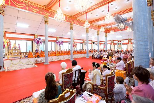 ภาพ No.263233:วันที่ 23 ตุลาคม พ.ศ. 2568 พิธีทอดกฐินสามัคคีทั่วไทย 30,000 วัด โดยคณะศิษยานุศิษย์ บูชาธรรม 81 ปี หลวงพ่อธัมมชโย ณ วัดพรหมวงศาราม เขตดินแดง กรุงเทพมหานคร