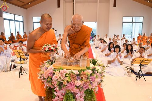 ภาพ No.96126:กฐินสามัคคี ฉลองวิหารพระมงคลเทพมุนี (สด จนฺทสโร) ณ ศูนย์ปฏิบัติธรรมภาคใต้ อ.บางกล่ำ จ.สงขลา วันที่ 19 พฤศจิกายน พ.ศ. 2566