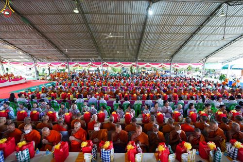 ภาพ No.152340:พิธีถวายมหาสังฆทานแด่พระภิกษุสงฆ์จำนวน 400 รูป ปีที่ 20 ณ ศูนย์อบรมเยาวชนผาสุกวนิช จ.ราชบุรี วันเสาร์ที่ 31 สิงหาคม พ.ศ. 2567