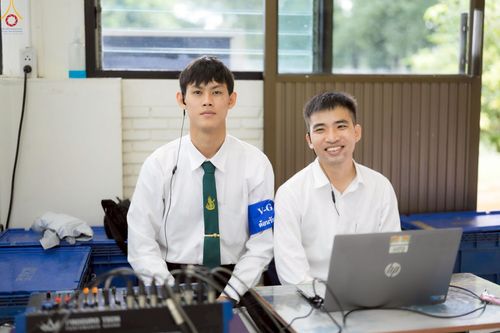 ภาพ No.243028:วันพฤหัสบดีที่ 4 กันยายน พ.ศ. 2568 เวลา 07.00-08.15 น. มหาวิทยาลัยเกษตรศาสตร์ กำแพงแสน ร่วมทำบุญตักบาตร Freshy KU85 พระสงฆ์ 85 รูป