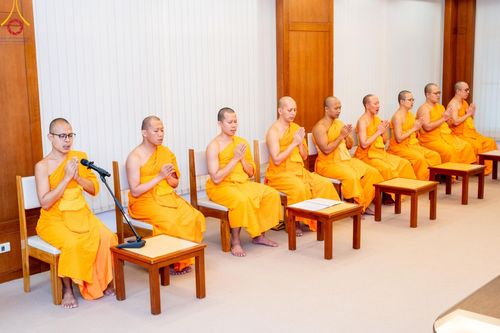 ภาพ No.145887:พิธีเจริญพระพุทธมนต์และมอบผ้าไตร โครงการปฐมอุปสมบทสมโภช วัดพระธรรมกายโทชิหงิ ประเทศญี่ปุ่น บูชาธรรมหลวงพ่อธัมมชโย เนื่องในโอกาสเจริญอายุวัฒนมงคล 80 ปี (22 เมษายน พ.ศ.2567) วันพฤหัสบดีที่ 25 กรกฎาคม พ.ศ. 2567 ณ อาศรมบัณฑิต วัดพระธรรมกาย จัดโดย คณะศิษยานุศ