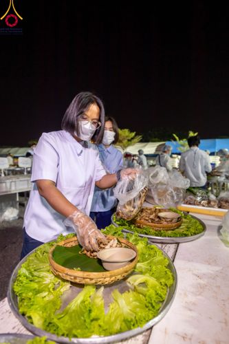 ภาพ No.113598:พิธีถวายภัตตาหารเป็นสังฆทาน แด่คณะพระธรรมยาตรา ปีที่ 12 วันที่ 17 มกราคม พ.ศ. 2567 ณ วัดโบสถ์(บน) บางคูเวียง จ.นนทบุรี