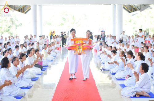 ภาพ No.174199:พิธีทอดกฐินสามัคคีสร้างทุกสิ่ง ปีที่ 8 ณ ธุดงคสถานอำนาจเจริญ ในโครงการกฐินสามัคคีทั่วไทย 30,000 วัด บูชาธรรม 80 ปี หลวงพ่อธัมมชโย โดยคณะศิษยานุศิษย์วัดพระธรรมกาย วันที่ 10 พฤศจิกายน พ.ศ. 2567