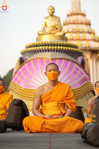 ภาพ No.113724:พระธรรมยาตราร่วมปฏิบัติธรรม และถ่ายภาพหมู่ประวัติศาสตร์ ปีที่ 12  วันที่ 16 มกราคม พ.ศ. 2567  ณ วัดโบสถ์บน จ.นนทบุรี