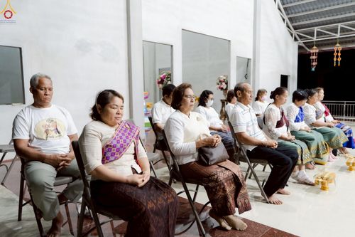 ภาพ No.234183:พิธีมุทิตาสักการะ "พระสิริรัตนเมธี" เจ้าคณะจังหวัดเลย ,พิธีถวายไทยธรรม ๙ วัด และพิธีทอดผ้าป่าเพื่อสร้างทุกสิ่ง  ในวาระทำบุญครบรอบ ๑๐ ปี ณ ศูนย์ปฏิบัติธรรมแก้วภูเรือ อ.ภูเรือ จ.เลย