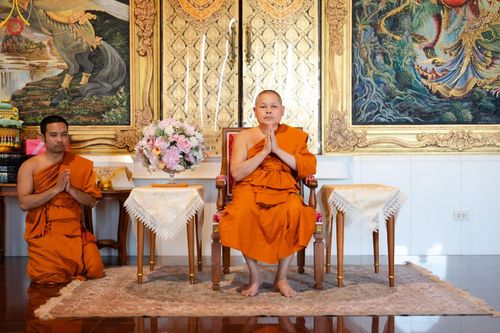 ภาพ No.124034:ผู้รักษาการแทนเจ้าอาวาสวัดมหาจุฬาลงกรณราชูทิศ เมตตาแต่งตั้งให้   “พระมหารณภพ โชติลาโภ” เจ้าอาวาสวัดพระธรรมกายลอนดอน ประเทศอังกฤษ ดำรงตำแหน่งฐานานุกรม ที่ “พระครูวินัยธร” ณ พระอุโบสถกลางน้ำ วัดมหาจุฬาลงกรณราชูทิศ