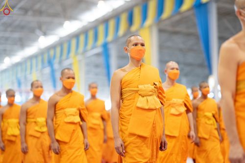 ภาพ No.88108:พิธีมุทิตาสักการะ เปรียญธรรม 9,6,3 และบาลีศึกษา 6,3  พิธีมอบดวงแก้วสามเณรทรงบาลีไวยากรณ์ วันอาทิตย์ 17 กันยายน พ.ศ. 2566 ณ สภาธรรมกายสากล วัดพระธรรมกาย