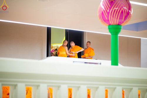 ภาพ No.92425:พิธีกรานกฐิน วันอาทิตย์ที่ 5 พฤศจิกายน พ.ศ. 2566 (แรม 7 ค่ำ เดือน 11) ณ อุโบสถ วัดพระธรรมกาย