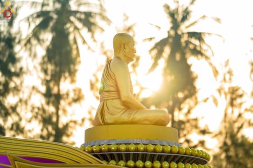 ภาพ No.108172:พระธรรมยาตราร่วมปฏิบัติธรรม และถ่ายภาพหมู่ประวัติศาสตร์ วันที่ 8 มกราคม พ.ศ. 2567  ณ อนุสรณ์สถานบางนางแท่น จ.นครปฐม