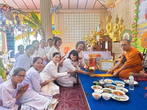 ภาพ No.170919:พิธีทอดกฐิน ณ วัดโพนไพล จ.นครราชสีมา ในโครงการกฐินสามัคคีทั่วไทย 30,000 วัด บูชาธรรม 80 ปี หลวงพ่อธัมมชโย โดยคณะศิษยานุศิษย์วัดพระธรรมกาย วันที่ 27 ตุลาคม พ.ศ. 2567