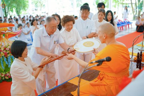 ภาพ No.271312:วันเสาร์ที่ 25 ตุลาคม พ.ศ. 2568 พิธีทอดกฐินสามัคคี เพื่อสมทบทุนสร้างศาลาปฏิบัติธรรม ณ ศูนย์ปฏิบัติธรรมจังหวัดบุรีรัมย์ ต.บ้านบัว อ.เมือง จังหวัดบุรีรัมย์