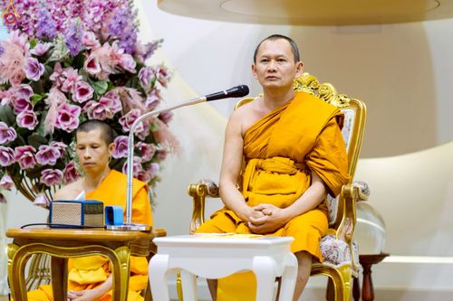 ภาพ No.232913:วันที่ 8  กรกฏาคม พ.ศ. 2568 สัมมนาคณะสงฆ์โซนภาคตะวันตก เพื่อฟื้นฟูพระพุทธศาสนา โครงการทอดกฐิน 30,000 วัดทั่วไทย ประจำปีพุทธศักราช 2568 ณ ศูนย์ปฏิบัติธรรมพระมงคลเทพมุนี อ.สองพี่น้อง จ.สุพรรณบุรี