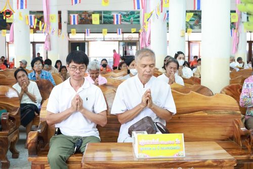 ภาพ No.168548:พิธีทอดกฐิน ณ วัดศรีประทุนทอง จ.สุพรรณบุรี ในโครงการกฐินสามัคคีทั่วไทย 30,000 วัด บูชาธรรม 80 ปี หลวงพ่อธัมมชโย โดยคณะศิษยานุศิษย์วัดพระธรรมกาย วันที่ 20 ตุลาคม พ.ศ. 2567