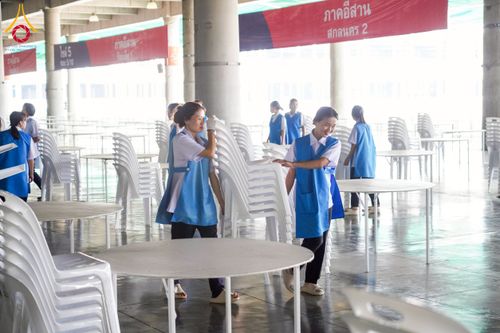 ภาพ No.217594:วันที่ 2-14 เมษายน พ.ศ. 2568 เจ้าหน้าที่เตรียมงานวันคุ้มครองโลก ชุดที่ 1 วัดพระธรรมกาย จ.ปทุมธานี