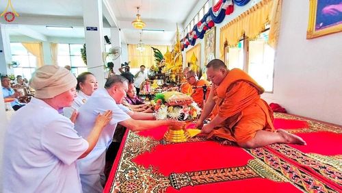 ภาพ No.170942:พิธีทอดกฐิน ณ วัดแจ่มราษฎร์ศรัทธาธรรม(สีล้ง) อ.บางบ่อ สมุทรปราการ ในโครงการกฐินสามัคคีทั่วไทย 30,000 วัด บูชาธรรม 80 ปี หลวงพ่อธัมมชโย โดยคณะศิษยานุศิษย์วัดพระธรรมกาย วันที่ 27 ตุลาคม พ.ศ. 2567