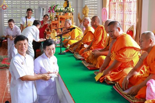 ภาพ No.170680:พิธีทอดกฐิน ณ วัดหนองพันเรือ ตำบลไผ่ขวาง อำเภอบ้านหมอ จ.สระบุรี ในโครงการกฐินสามัคคีทั่วไทย 30,000 วัด บูชาธรรม 80 ปี หลวงพ่อธัมมชโย โดยคณะศิษยานุศิษย์วัดพระธรรมกาย วันที่ 27 ตุลาคม พ.ศ. 2567