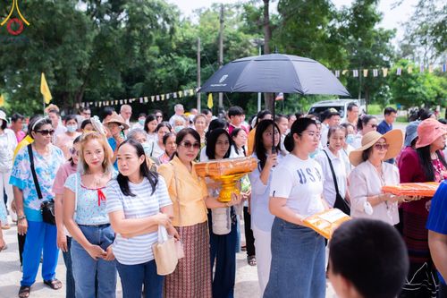 ภาพ No.172716:พิธีทอดกฐิน ณ วัดบ้านขาม อ.หนองแซง จ.สระบุรี ในโครงการกฐินสามัคคีทั่วไทย 30,000 วัด บูชาธรรม 80 ปี หลวงพ่อธัมมชโย โดยคณะศิษยานุศิษย์วัดพระธรรมกาย วันที่ 27 ตุลาคม พ.ศ. 2567