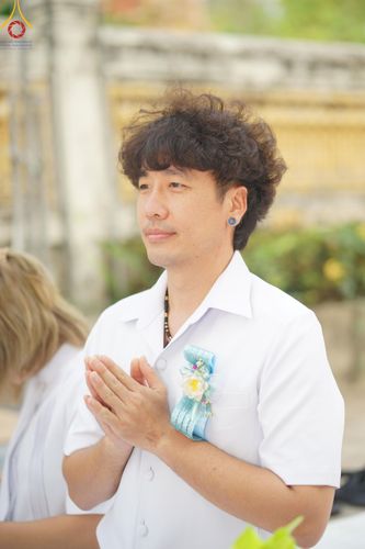 ภาพ No.135364:โครงการตักบาตรข้าวสารอาหารแห้งพระภิกษุสามเณร ๑,๐๐๐ รูป วันอังคารที่ ๙ เมษายน พ.ศ.๒๕๖๗ ณ ถนนหน้าที่ว่าการอำเภอคลองขลุง (เส้นเลียบแม่น้ำปิง) ตำบลคลองขลุง อำเภอคลองขลุง จังหวัดกำแพงเพชร