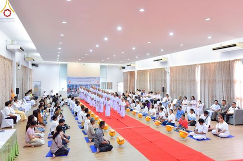 ภาพ No.216461:วันอังคารที่ 8 เม.ย. พ.ศ. 2568 พิธีบรรพชาสามเณร ณ ศูนย์ปฏิบัติธรรมเขาคิชฌกูฏ จันทบุรี