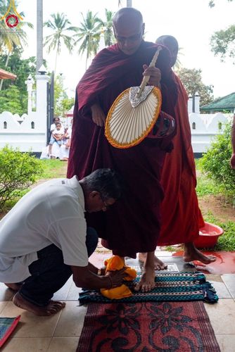 ภาพ No.97758:พระครูสมุห์สนิทวงศ์ วุฑฺฒิวํโส, ดร.  ผู้แทนวัดพระธรรมกาย ร่วมบุญถวายกฐิน ณ วัดกัลละปิติยะ มาตาเล ศรีลังกา Kathina Kalapitiya Matale SriLanka วันที่ 17 พฤศจิกายน พ.ศ. 2566