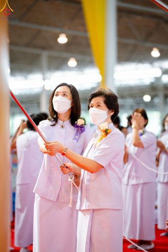 ภาพ No.89869:พิธีปฏิบัติธรรม และพิธีจุดเทียนใจ ไฟนิรันดร์ อนันตชัย วันอาทิตย์ที่ 8 ตุลาคม พ.ศ. 2566 ณ สภาธรรมกายสากล วัดพระธรรมกาย