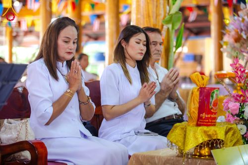 ภาพ No.173178:พิธีทอดกฐิน วัดช้างใหญ่ จ.พระนครศรีอยุธยา ในโครงการกฐินสามัคคีทั่วไทย 30,000 วัด บูชาธรรม 80 ปี หลวงพ่อธัมมชโย โดยคณะศิษยานุศิษย์วัดพระธรรมกาย วันที่ 2 พฤศจิกายน พ.ศ. 2567