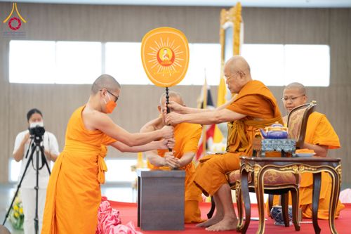 ภาพ No.129258:พิธีมอบรางวัลแก่สามเณรผู้สอบผ่าน โครงการสามเณรทรงพระปาฏิโมกข์ ณ ค่ายจองแชมป์ หมู่กุฏิสามเณรเปรียญธรรม วัดพระธรรมกาย วันอาทิตย์ที่ ๑๐ มีนาคม พ.ศ.๒๕๖๗