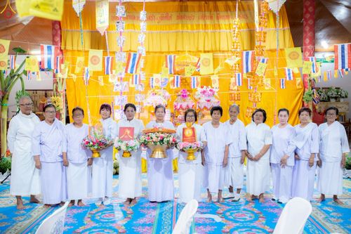 ภาพ No.262205:วันที่ 24 ตุลาคม พ.ศ. 2568 พิธีทอดกฐินสามัคคีทั่วไทย 30,000 วัด โดยคณะศิษยานุศิษย์ บูชาธรรม 81 ปี หลวงพ่อธัมมชโย ณ วัดดงรัง อ.ด่านช้าง จ.สุพรรรณบุรี