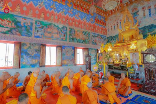 ภาพ No.181279:พิธีบรรพชาอุปสมบท ณ วัดบางโฉลงใน อ.บางพลี จ.สมุทรปราการ  วันที่ 7 ธันวาคม พ.ศ. 2567 ในโครงการอุปสมบทหมู่ บูชาธรรมมหาปูชนียาจารย์ ปี 2567 โดยทีมงานลูกพระธัมฯ  ศูนย์ปฏิบัติธรรมสมุทรปราการ