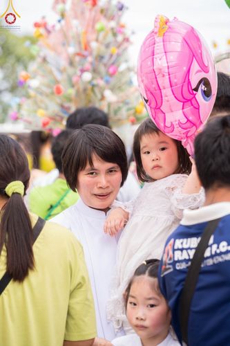 ภาพ No.100480:พิธีทอดกฐินสามัคคีทั่วไทย 5,000 วัด ณ วัดโป่งสะเก็ด จ.ชลบุรี วันที่ 26 พฤศจิกายน พ.ศ. 2566