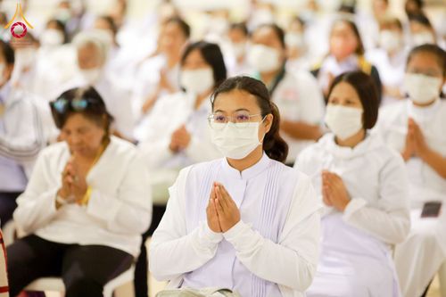 ภาพ No.120751:องค์กรปกครองส่วนท้องถิ่นปทุมฯ ร่วมคณะสงฆ์ ภาครัฐ ภาคเอกชน คณะศิษย์วัดพระธรรมกาย รวมใจพสกนิกรบำเพ็ญกุศลอุทิศถวายสมเด็จพระบูรพมหากษัตริยาธิราช พร้อมด้วยบูรพาจารย์ ผู้มีอุปการคุณต่อพระพุทธศาสนา และแผ่นดิน